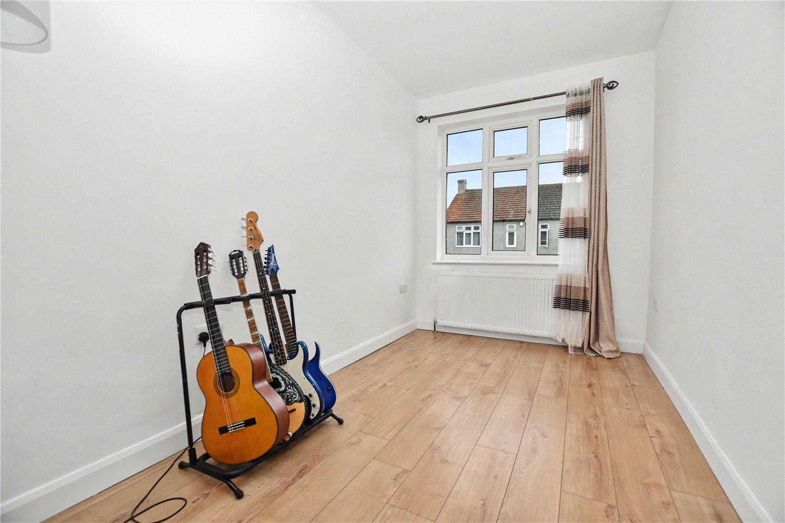 5 bedroom house for sale in Bexleyheath | Robinson Jackson