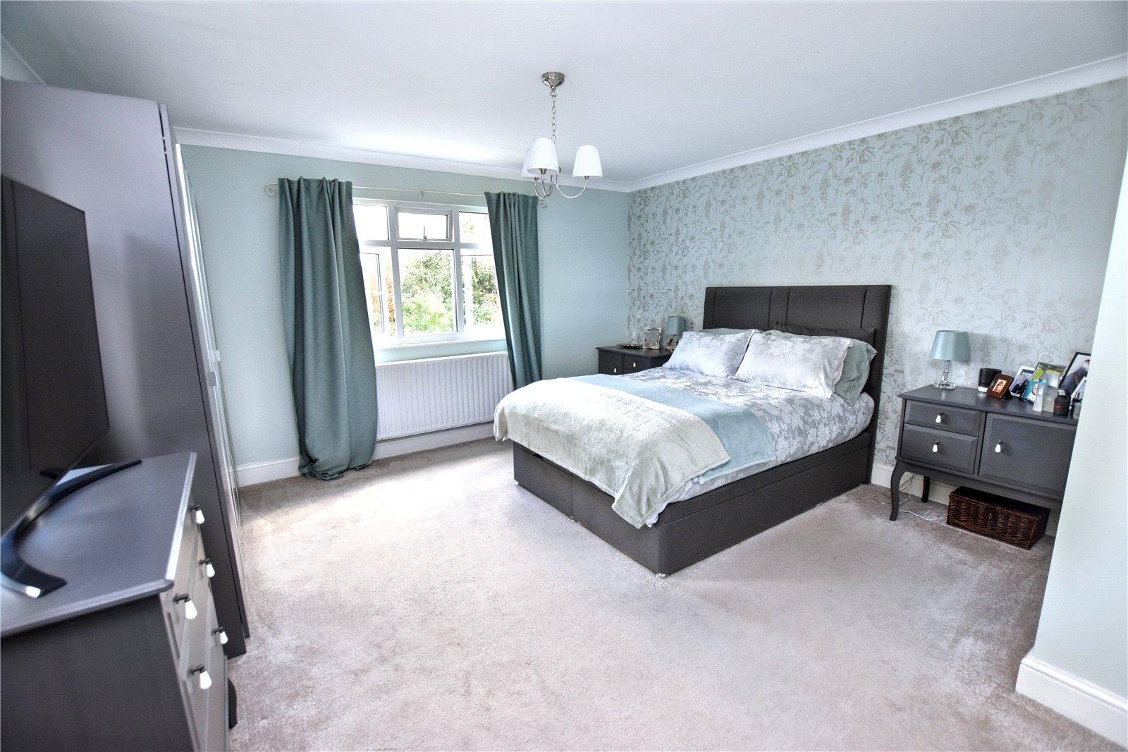 5 bedroom house for sale in Bexleyheath | Robinson Jackson