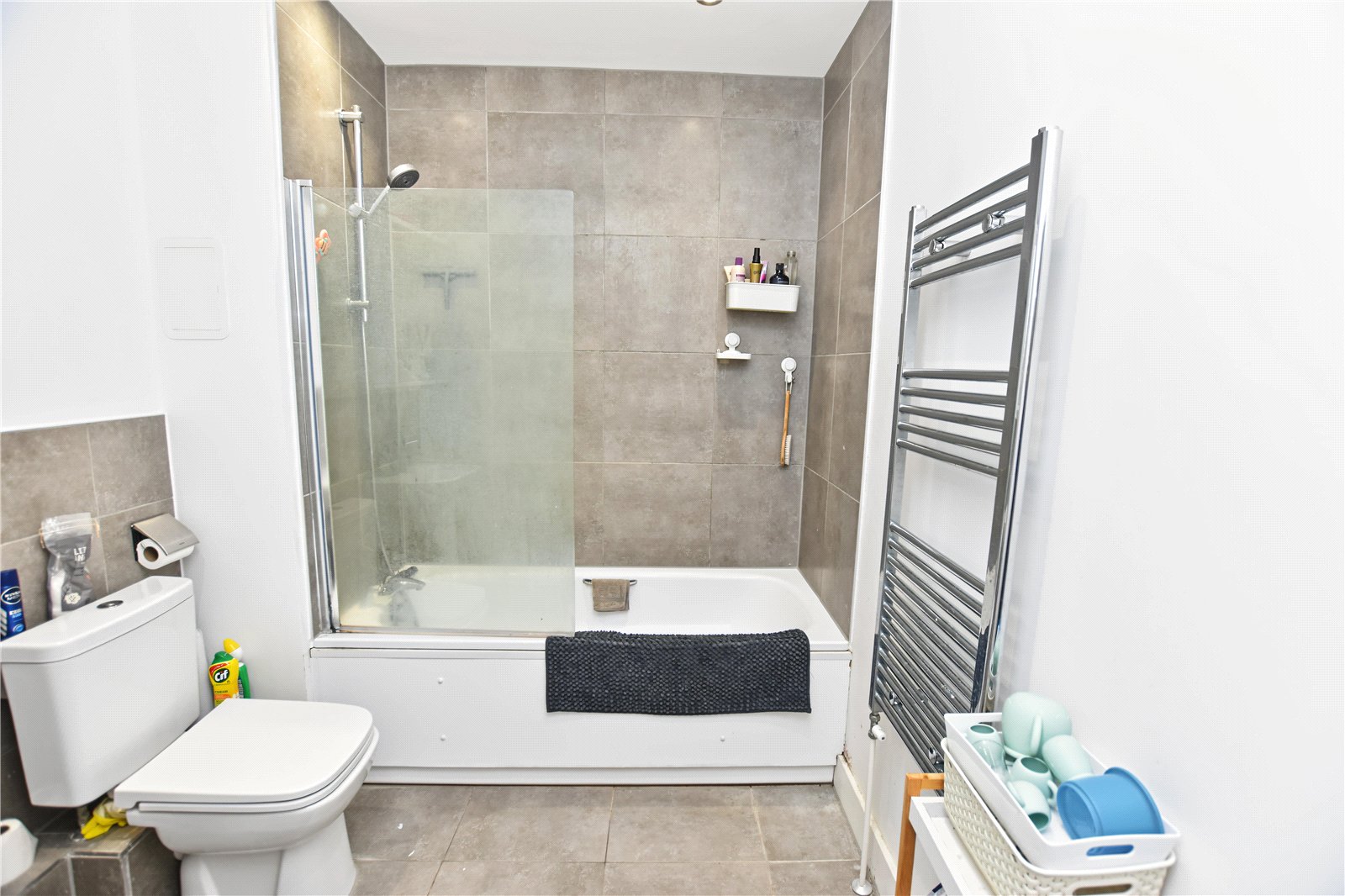 2 bedroom property for sale in  | Robinson Jackson