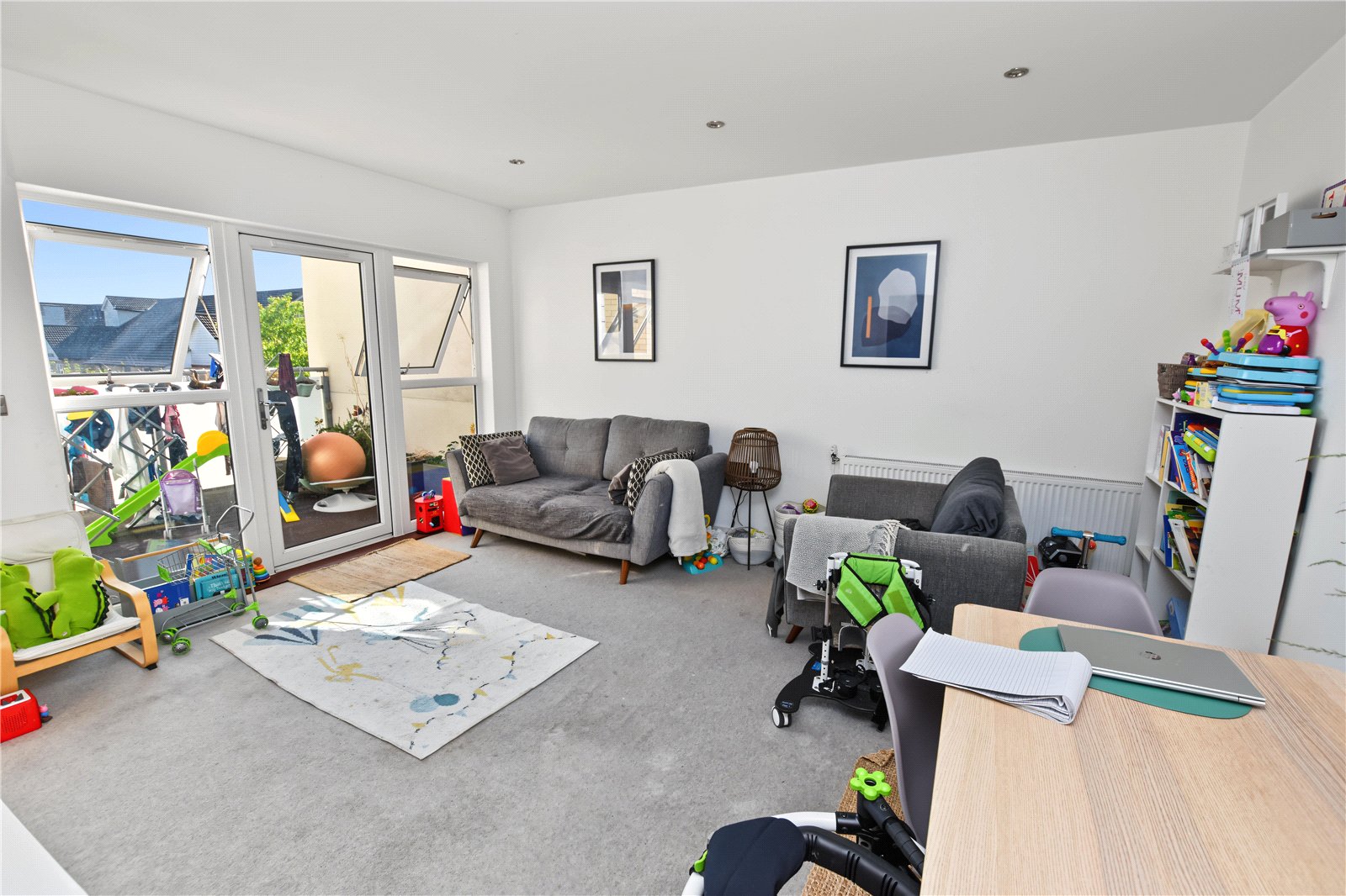 2 bedroom property for sale in  | Robinson Jackson