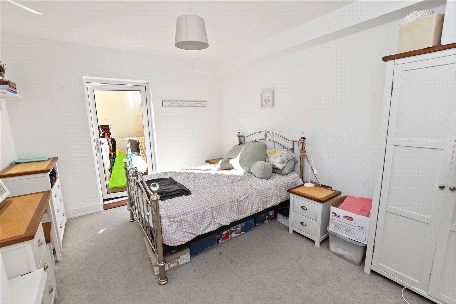 2 bedroom property for sale in  | Robinson Jackson