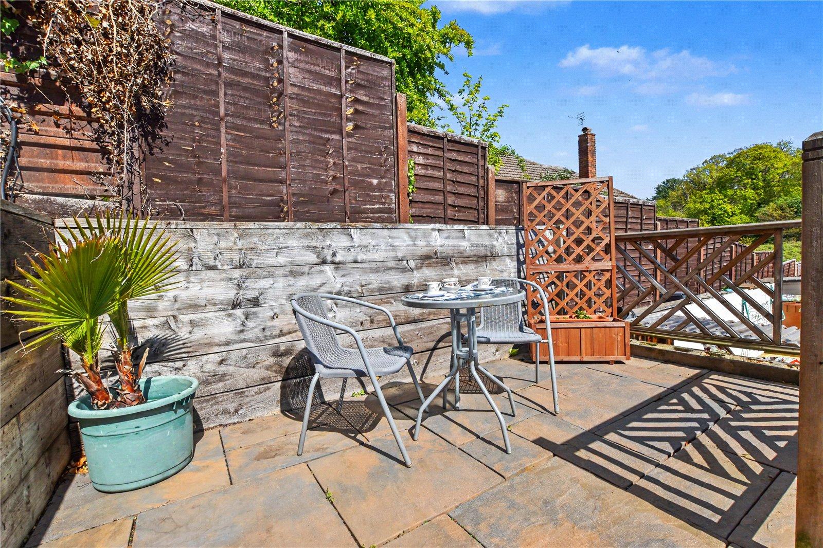 3 bedroom bungalow for sale in Bexleyheath | Robinson Jackson