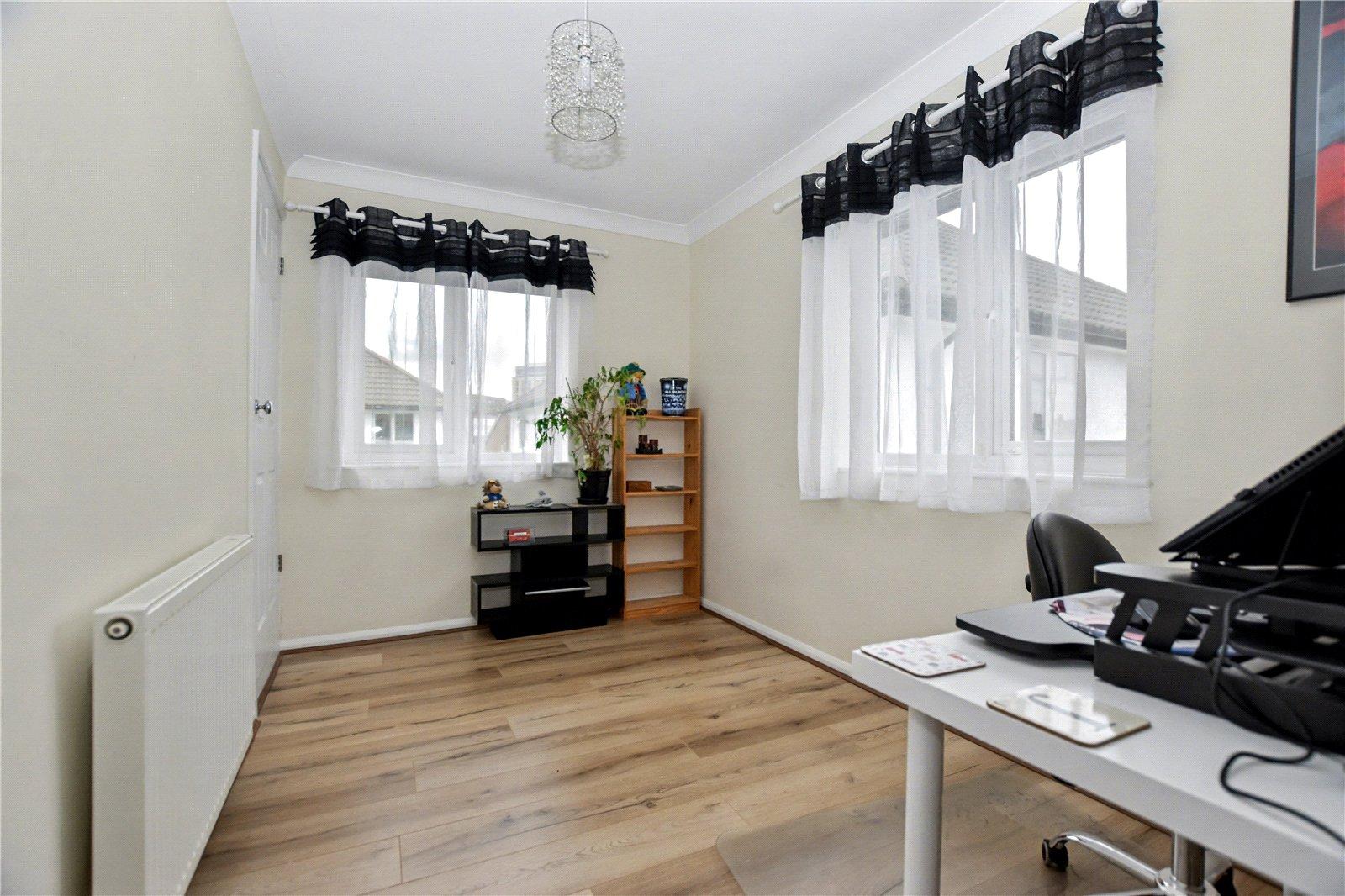 2 bedroom property for sale in Bexleyheath | Robinson Jackson