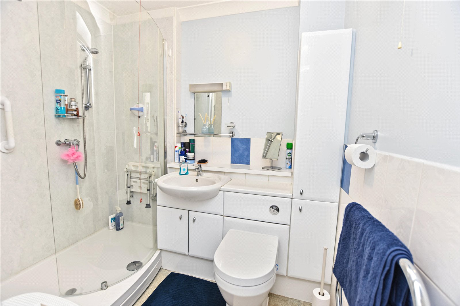 2 bedroom property for sale in 21 Pincott Road | Robinson Jackson
