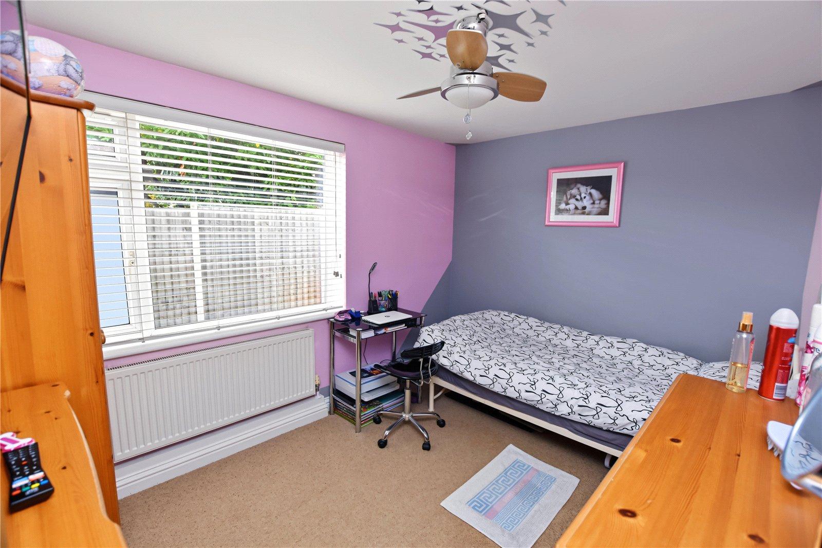 4 bedroom bungalow for sale in Bexleyheath | Robinson Jackson