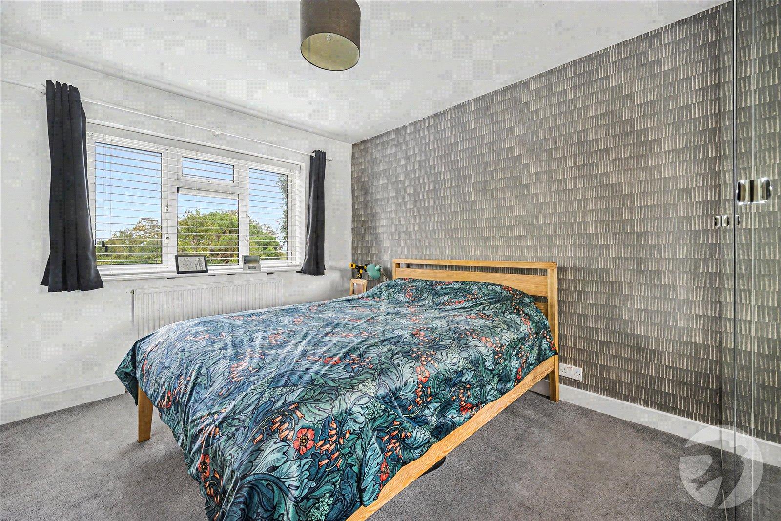 2 bedroom property for sale in Sidcup | Robinson Jackson