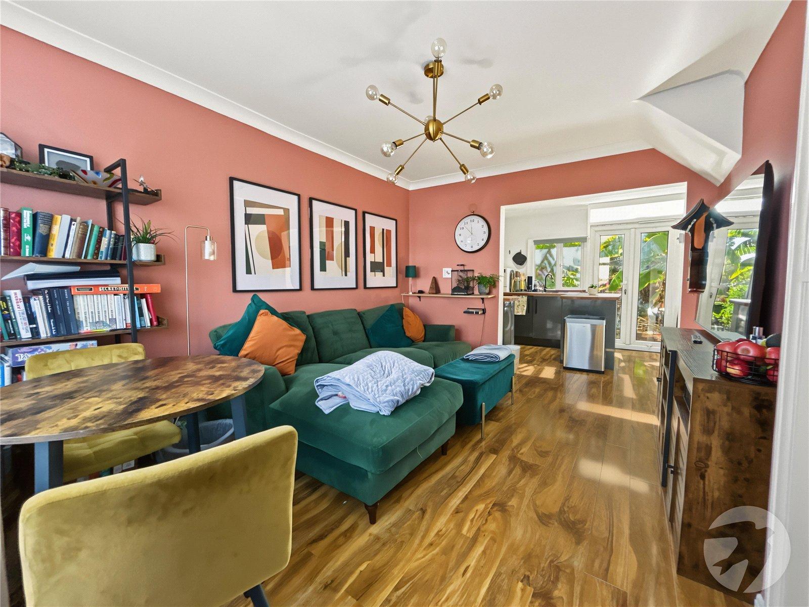 2 bedroom house for sale in Sidcup | Robinson Jackson