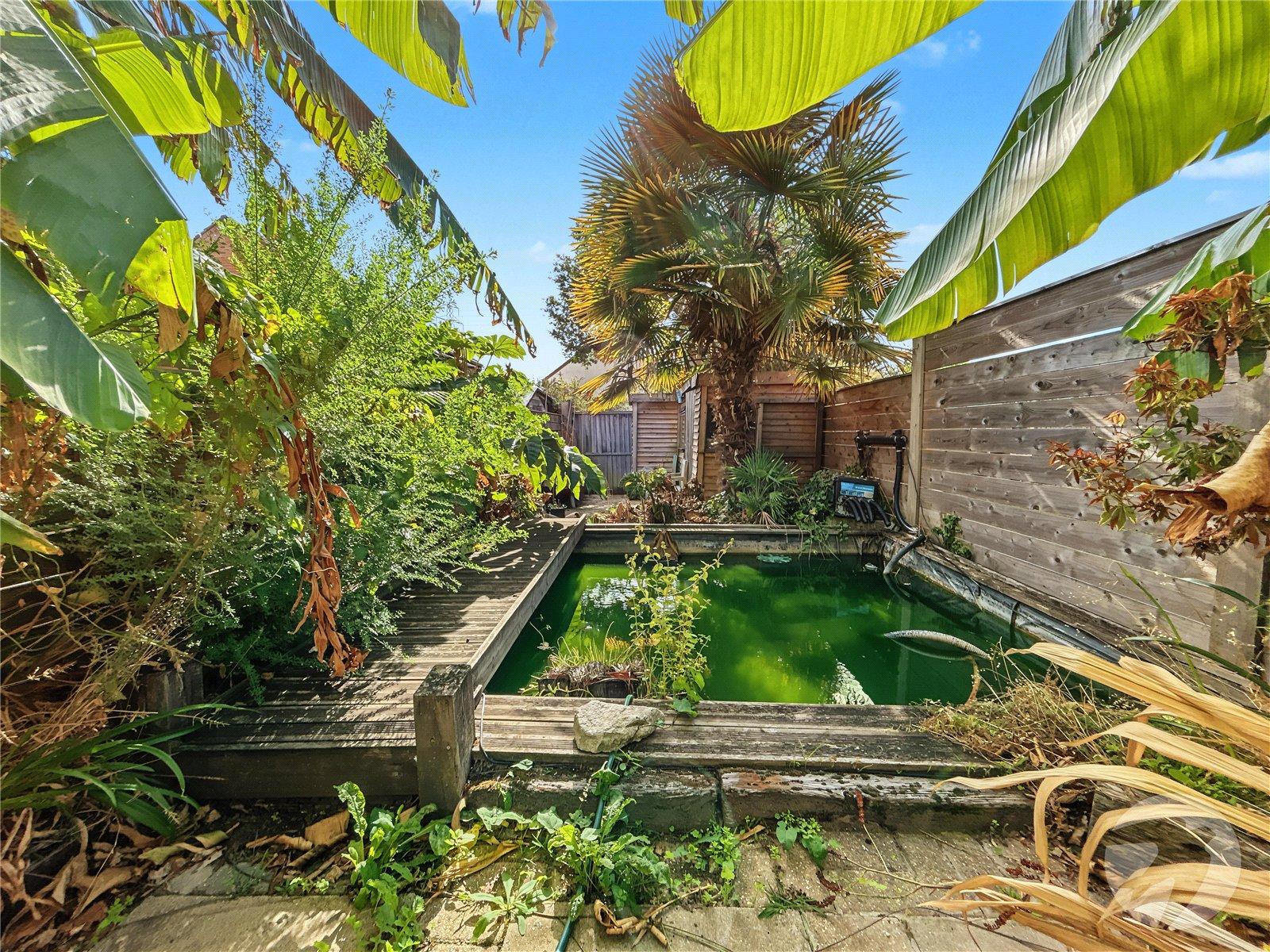 2 bedroom house for sale in Sidcup | Robinson Jackson