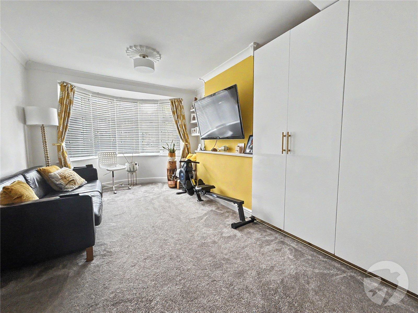 3 bedroom house for sale in Sidcup | Robinson Jackson