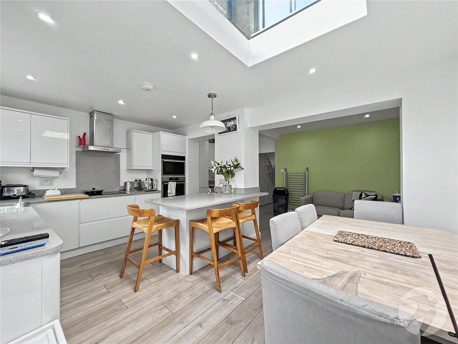 3 bedroom house for sale in Sidcup | Robinson Jackson