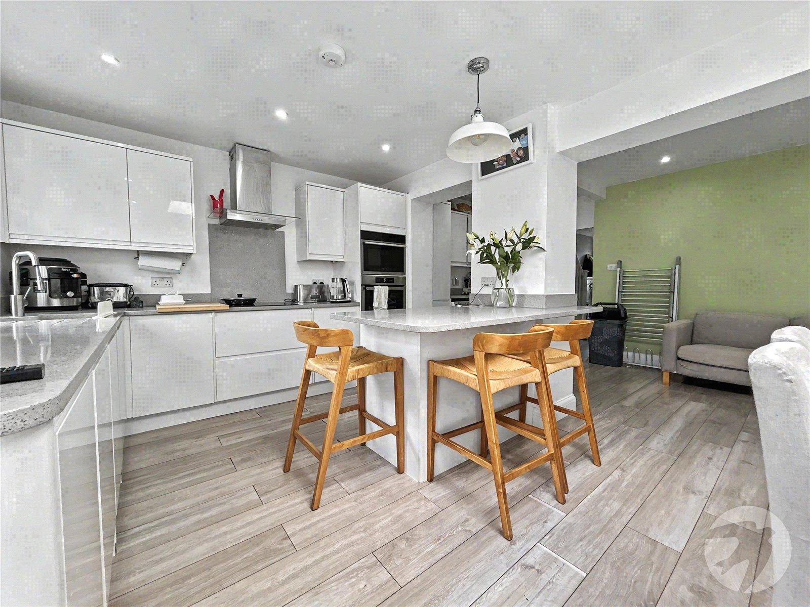 3 bedroom house for sale in Sidcup | Robinson Jackson