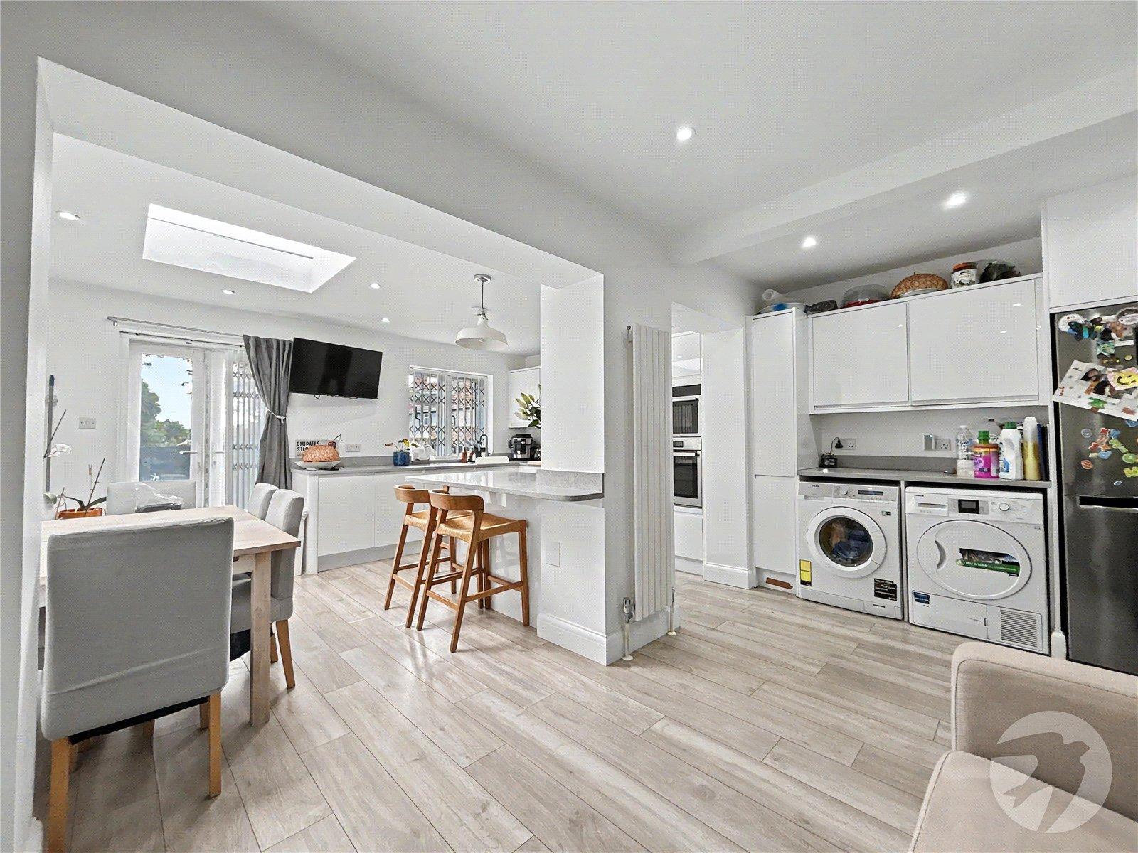 3 bedroom house for sale in Sidcup | Robinson Jackson