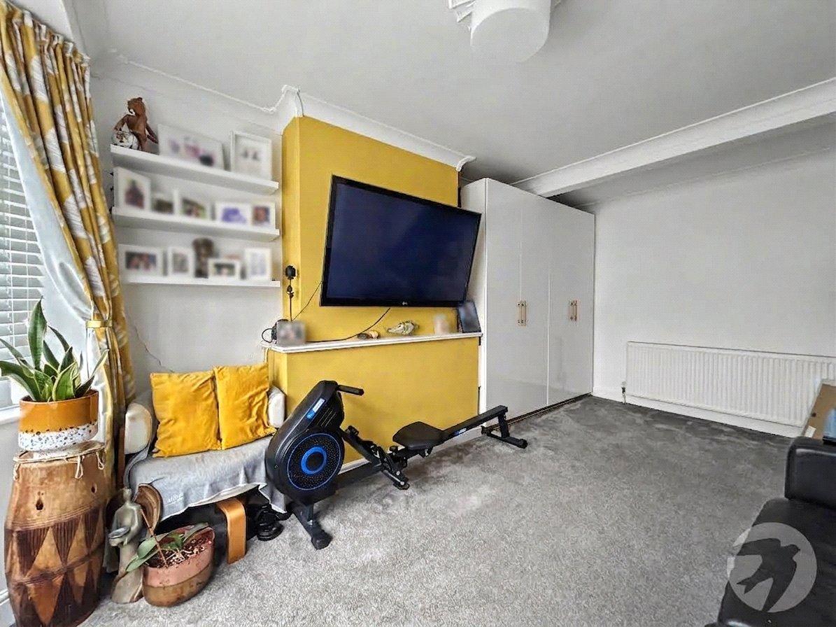 3 bedroom house for sale in Sidcup | Robinson Jackson