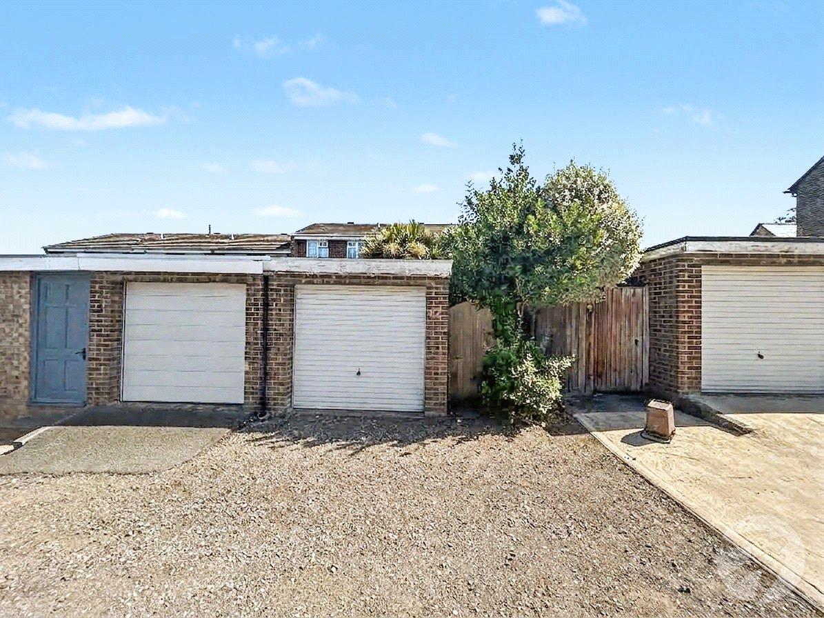 3 bedroom house for sale in Sidcup | Robinson Jackson