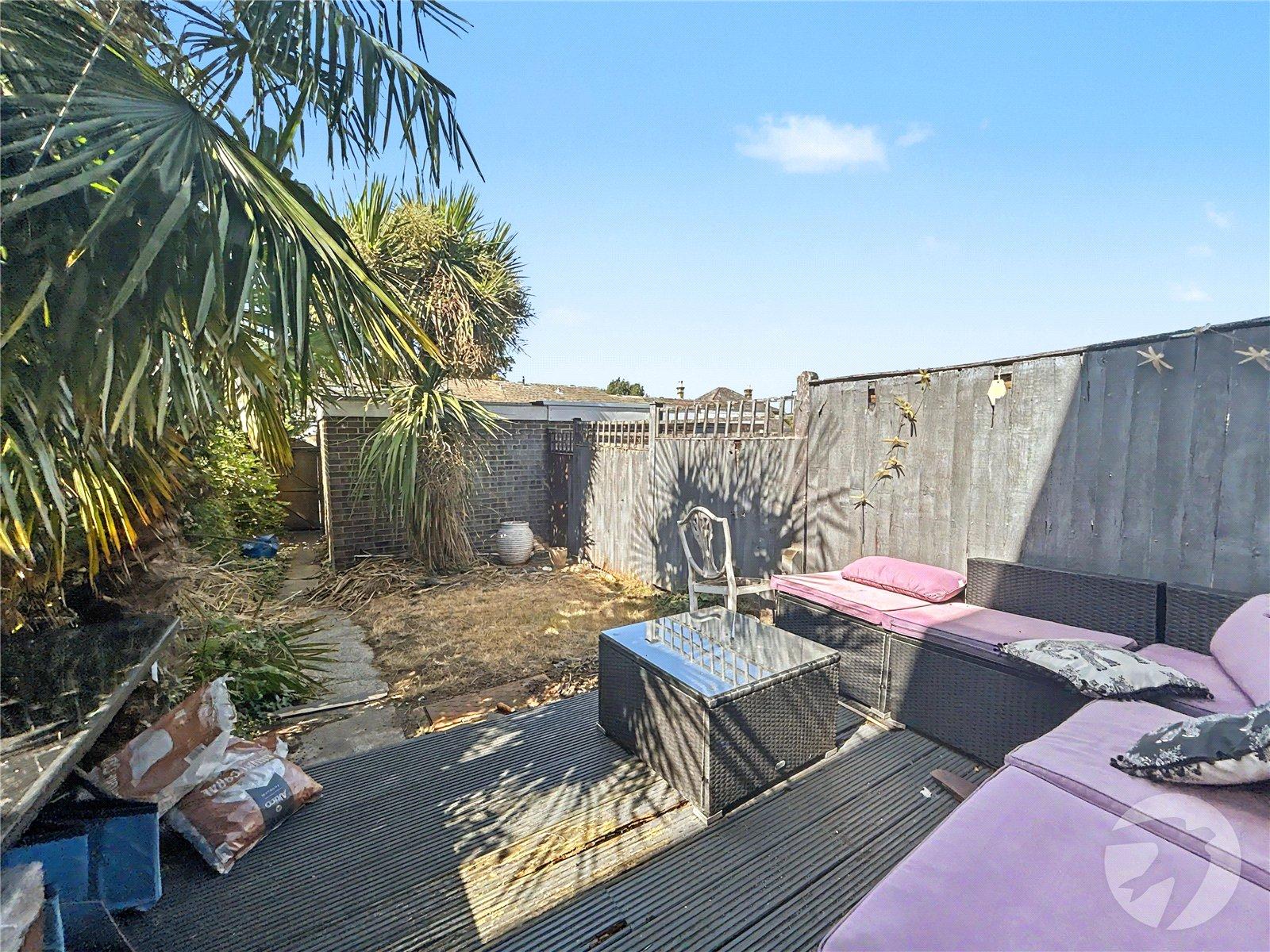 3 bedroom house for sale in Sidcup | Robinson Jackson