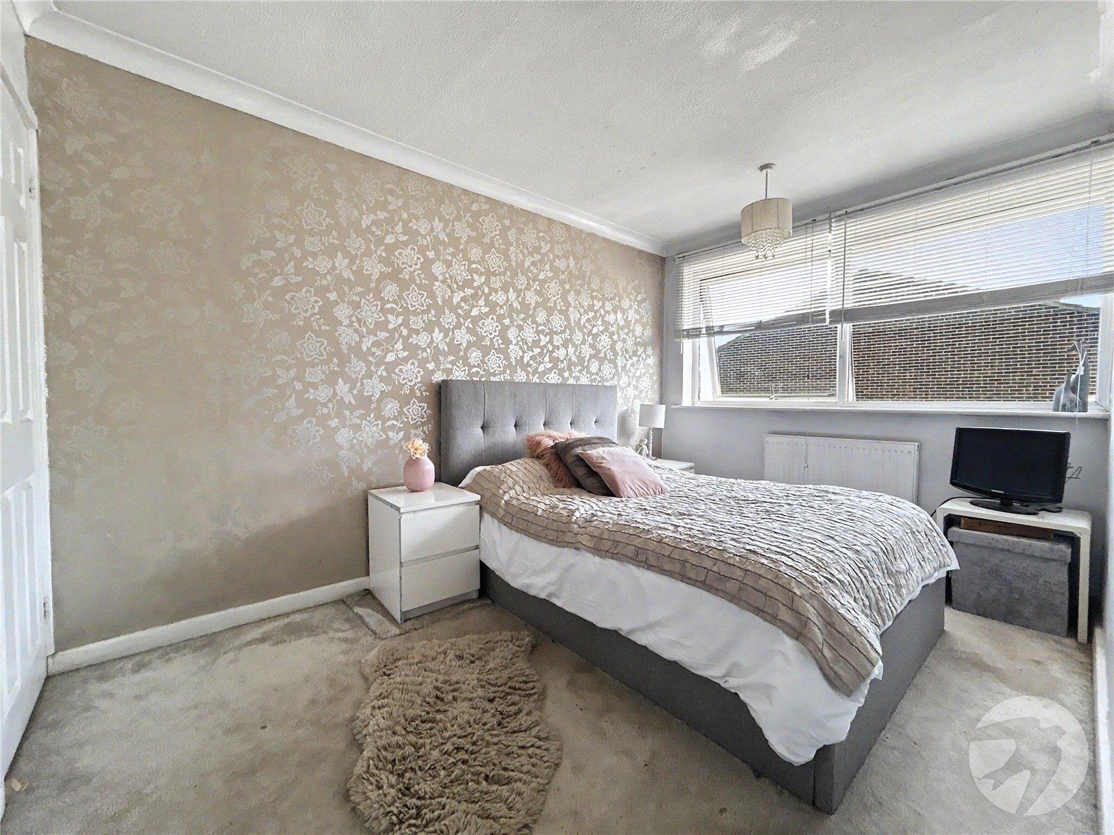 3 bedroom house for sale in Sidcup | Robinson Jackson
