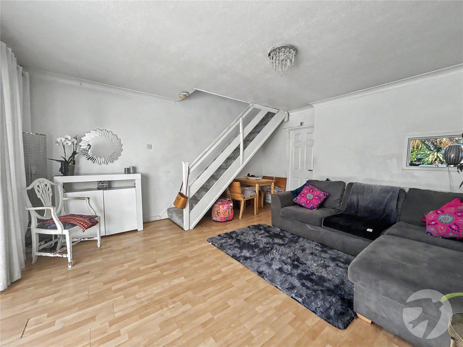 3 bedroom house for sale in Sidcup | Robinson Jackson