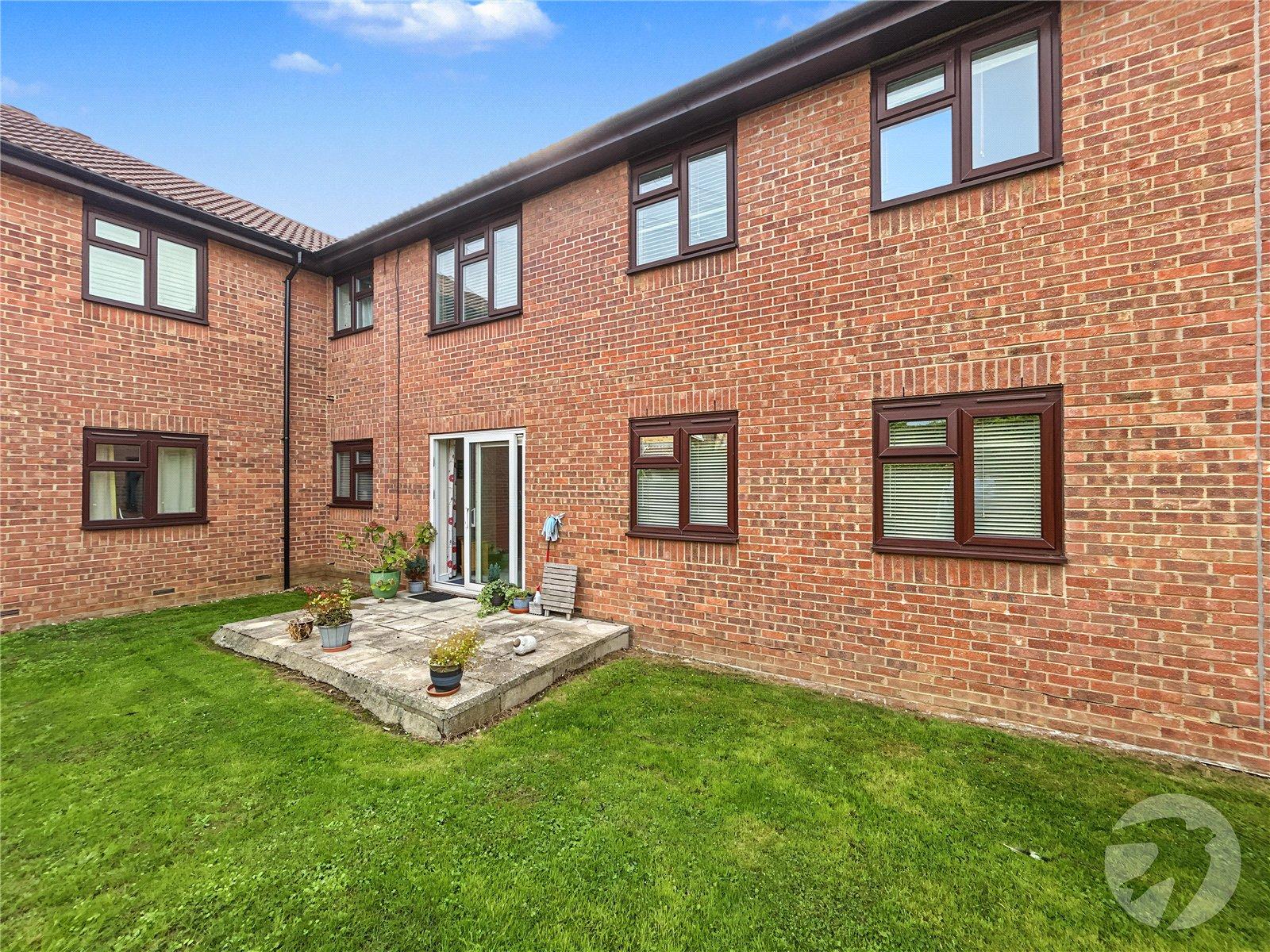 2 bedroom property for sale in Bowes Close | Robinson Jackson