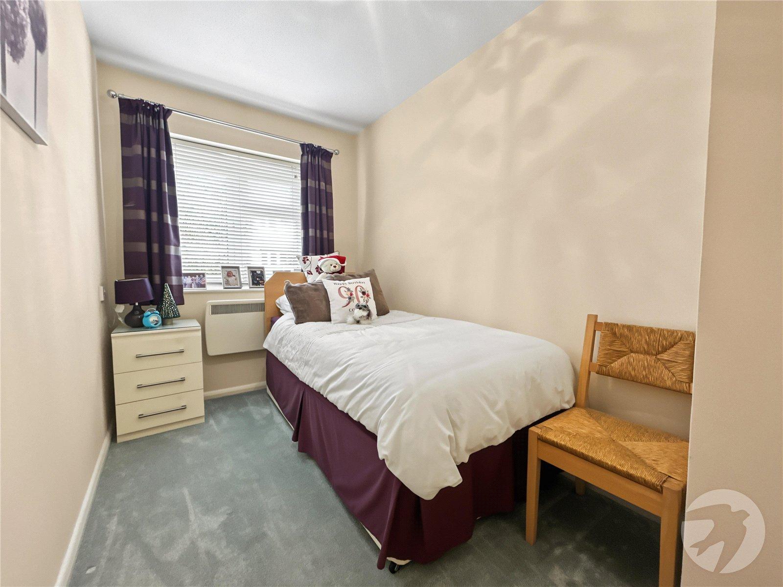 2 bedroom property for sale in Bowes Close | Robinson Jackson
