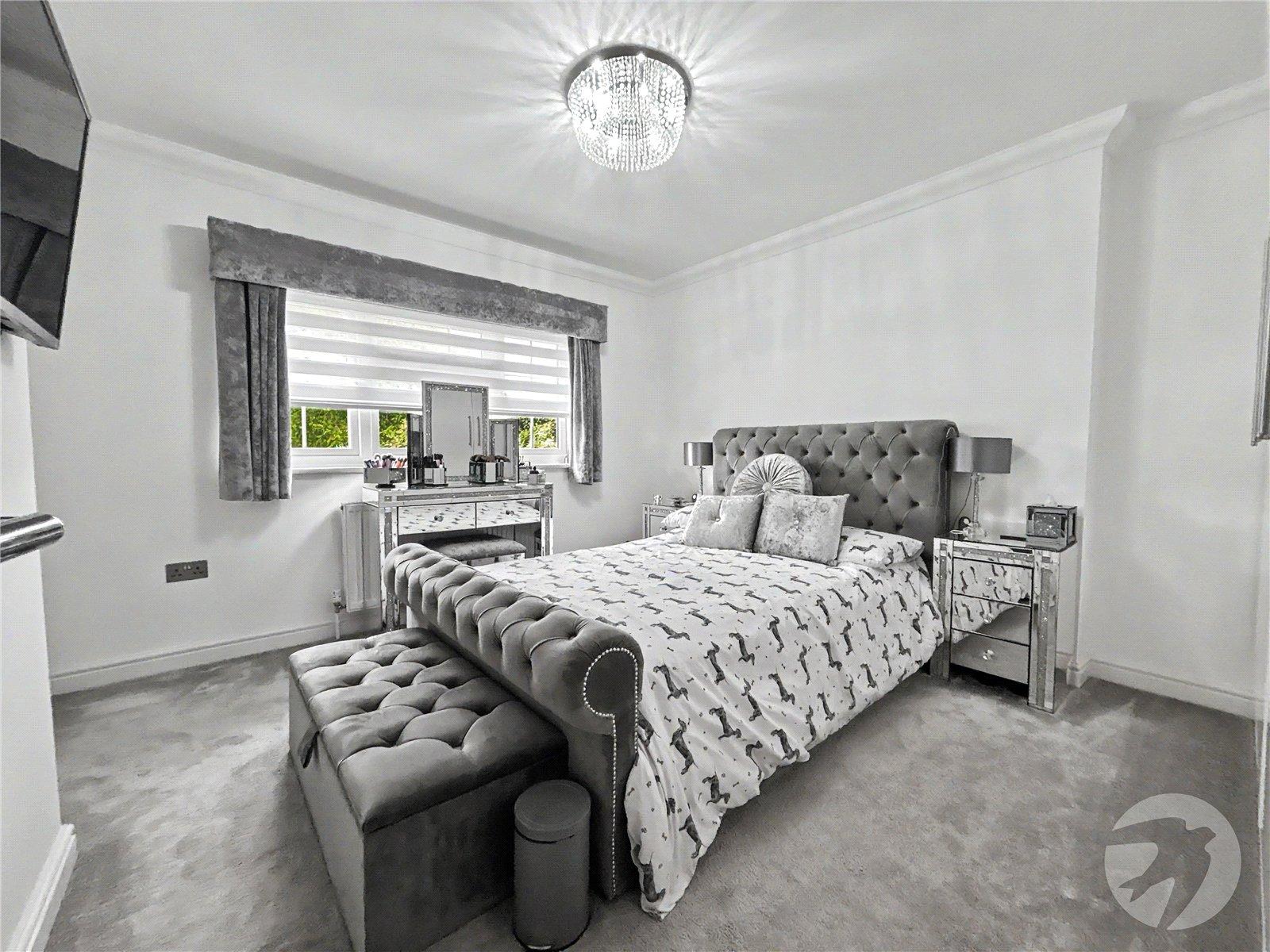 2 bedroom house for sale in Sidcup | Robinson Jackson