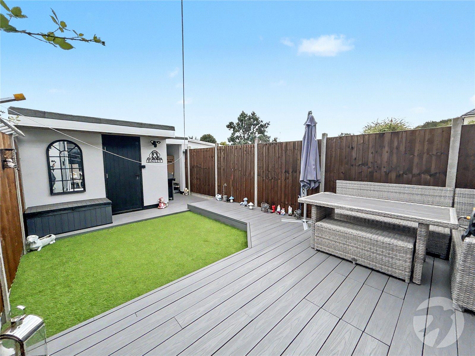 2 bedroom house for sale in Sidcup | Robinson Jackson