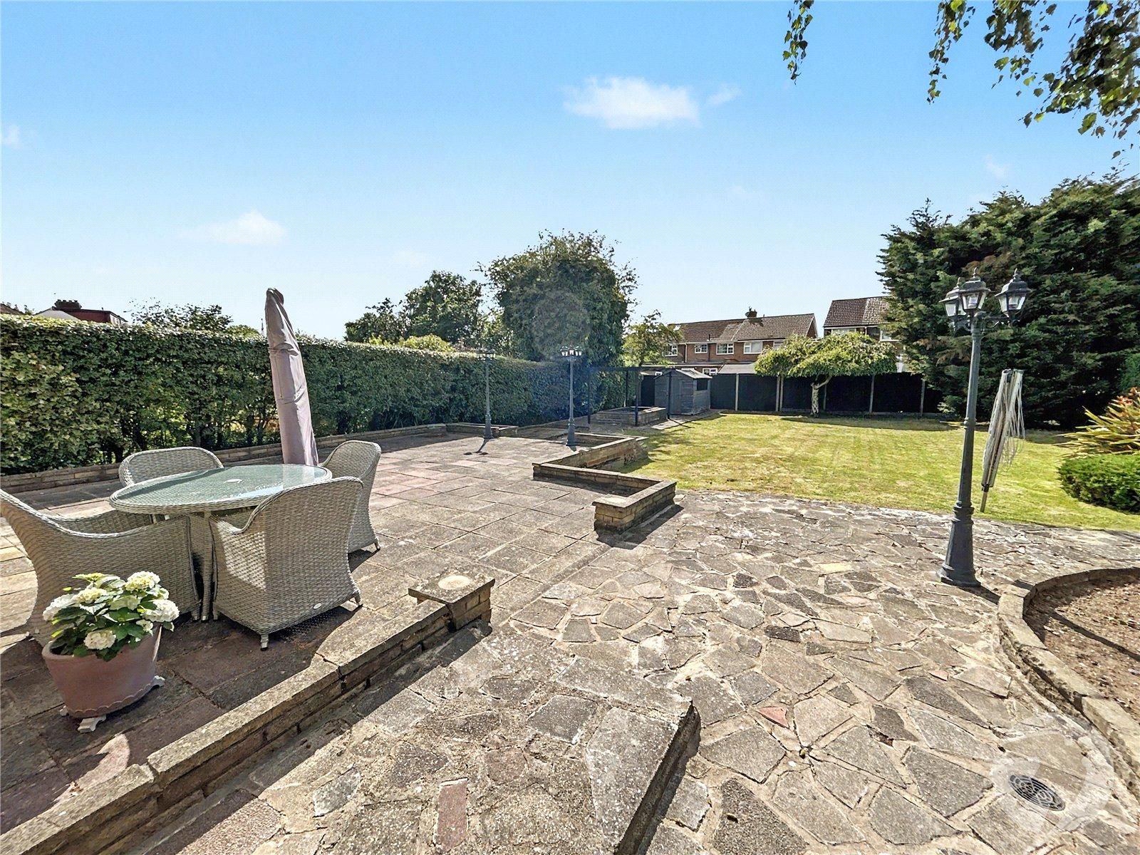 2 bedroom bungalow for sale in Sidcup | Robinson Jackson