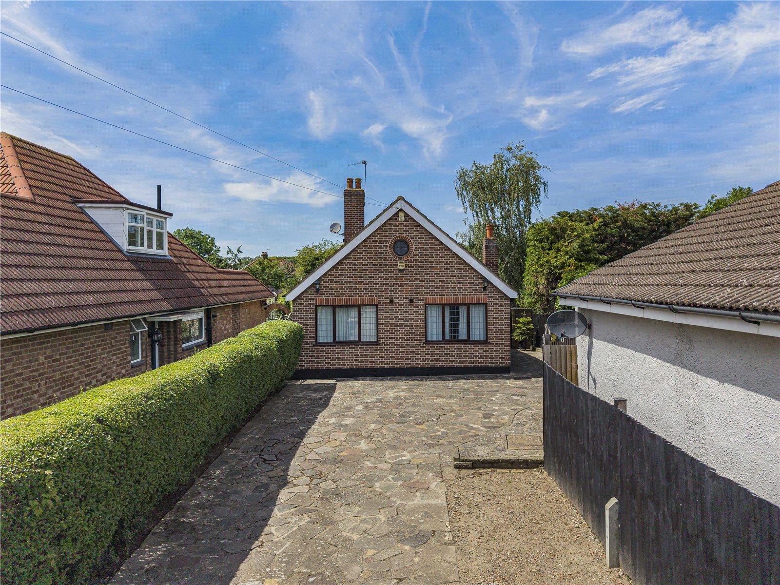 2 bedroom bungalow for sale in Sidcup | Robinson Jackson
