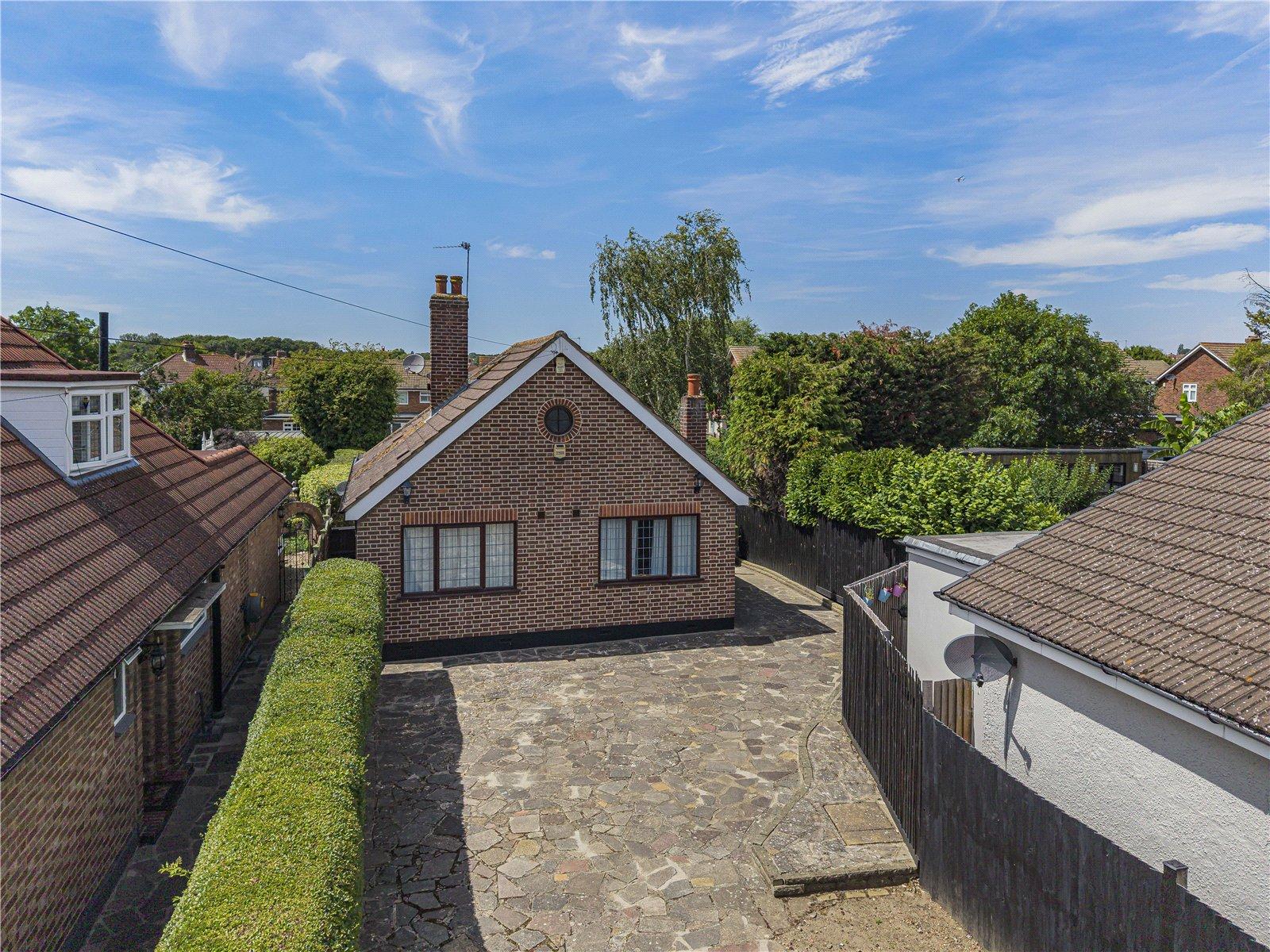 2 bedroom bungalow for sale in Sidcup | Robinson Jackson
