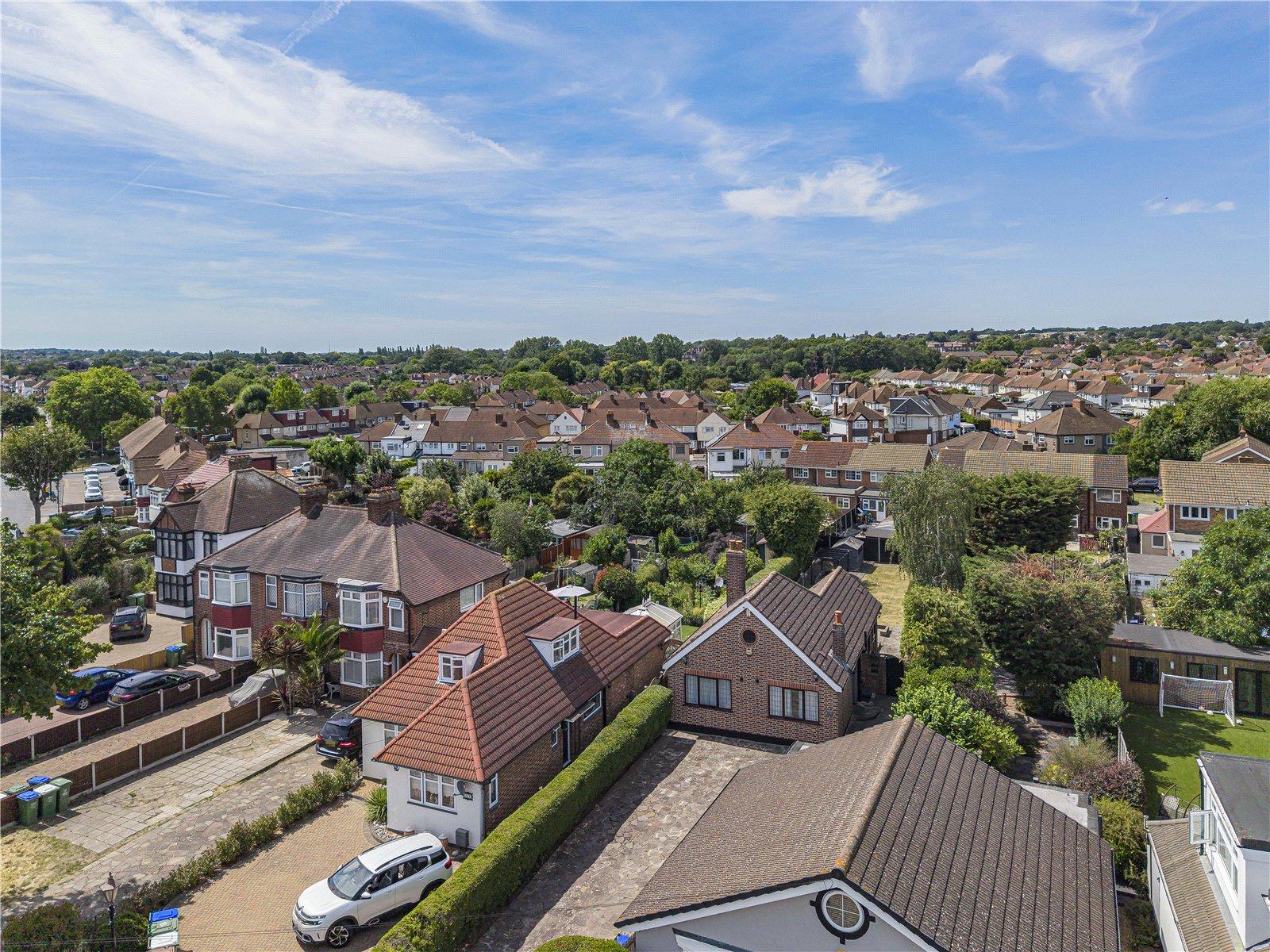 2 bedroom bungalow for sale in Sidcup | Robinson Jackson