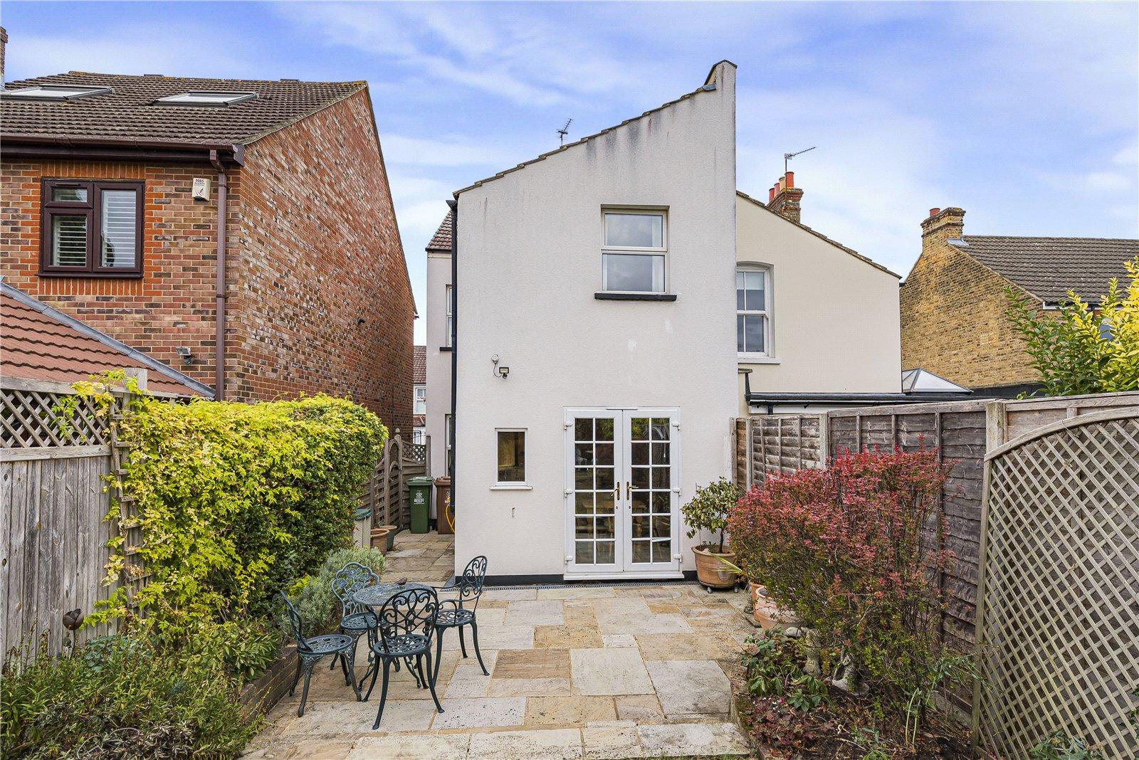 3 bedroom house for sale in Sidcup | Robinson Jackson