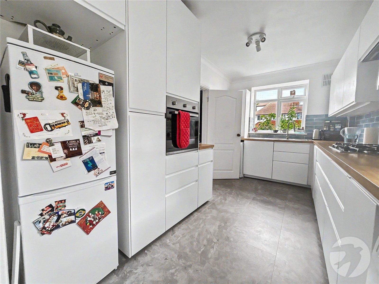 2 bedroom property for sale in Sidcup | Robinson Jackson