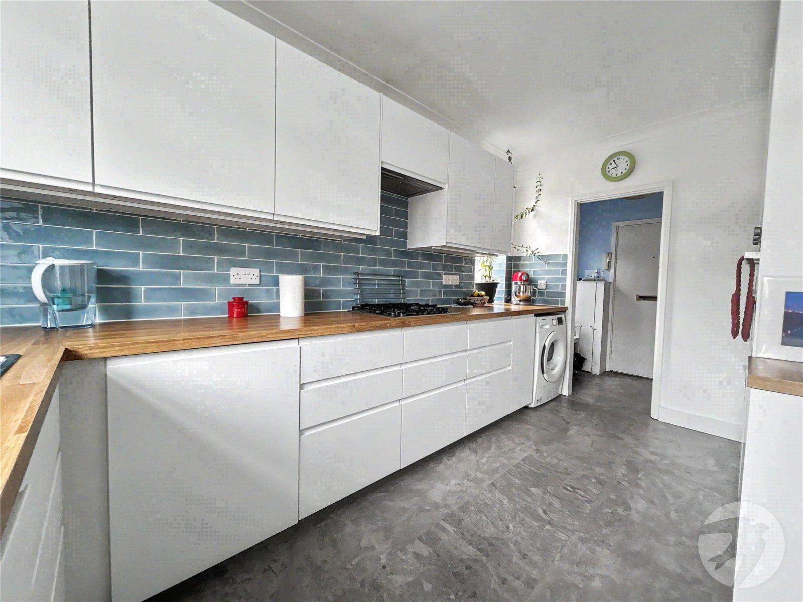2 bedroom property for sale in Sidcup | Robinson Jackson