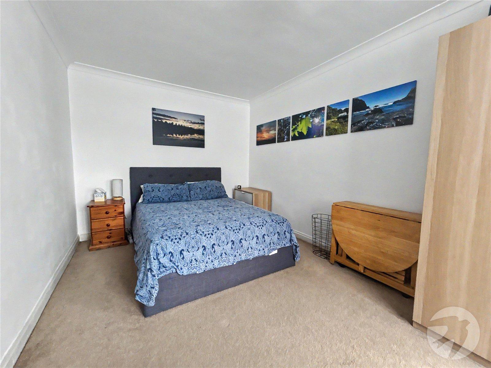 2 bedroom property for sale in Sidcup | Robinson Jackson