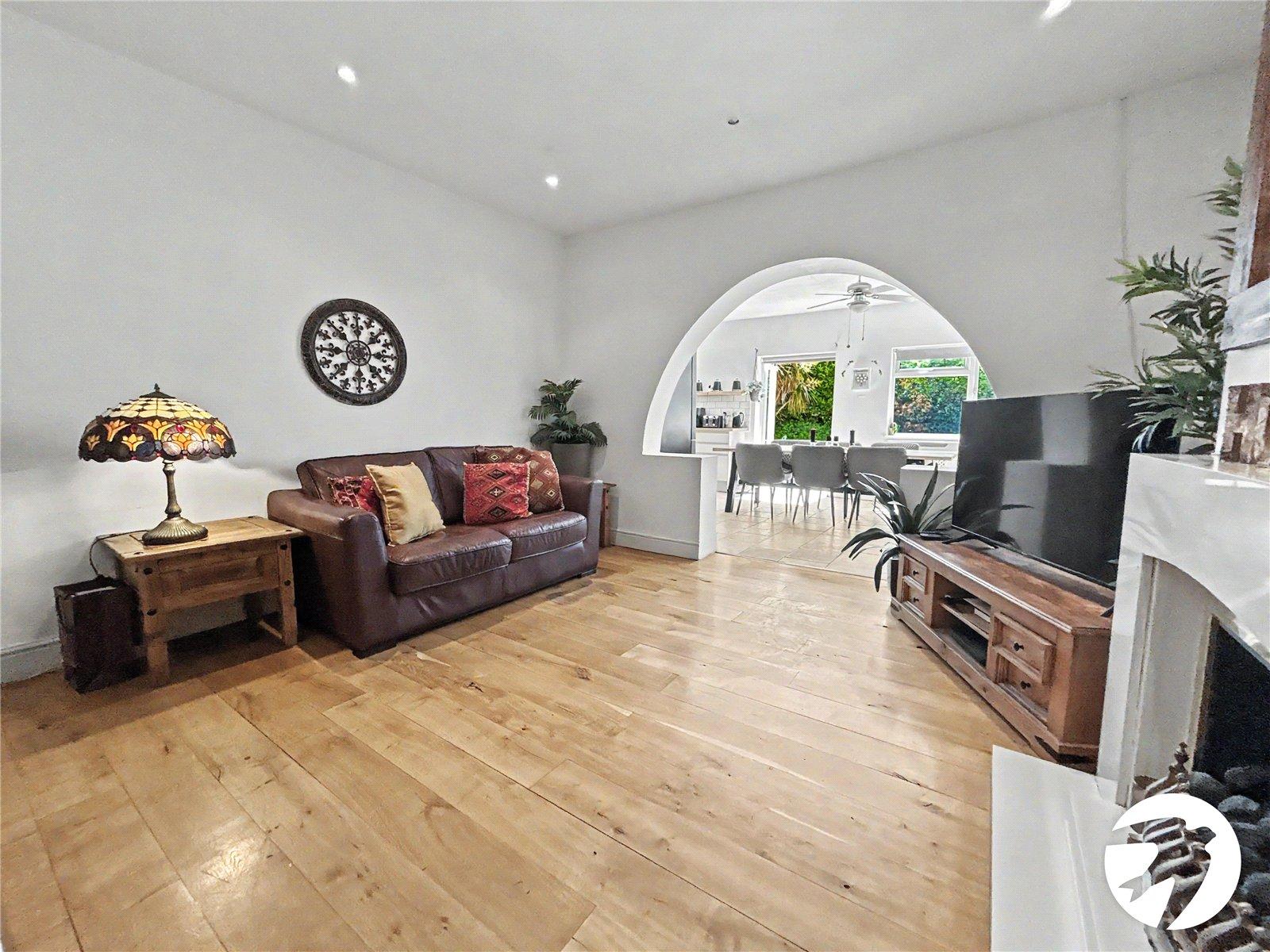 3 bedroom bungalow for sale in Sidcup | Robinson Jackson