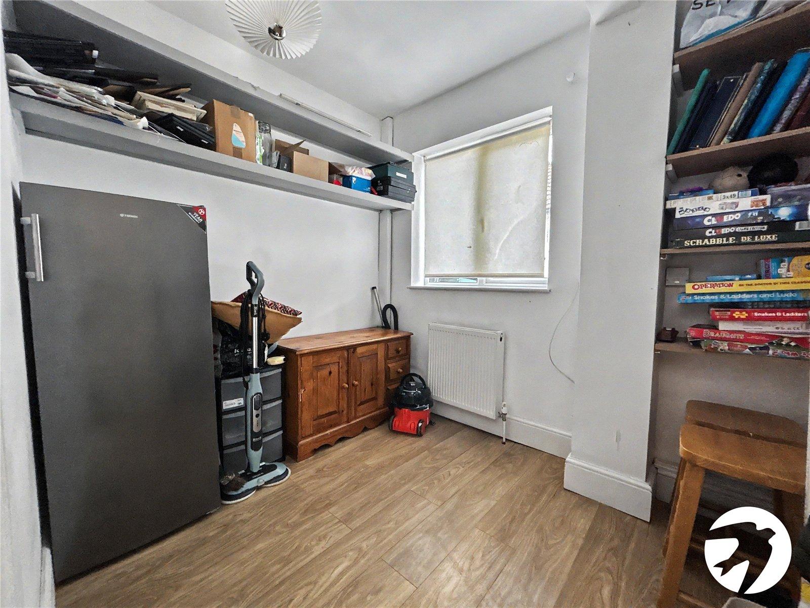 3 bedroom bungalow for sale in Sidcup | Robinson Jackson