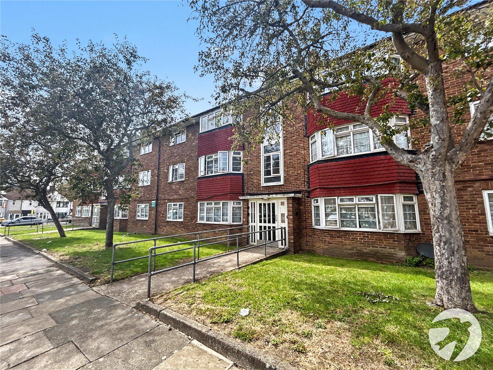 2 bedroom property for sale in Sidcup | Robinson Jackson