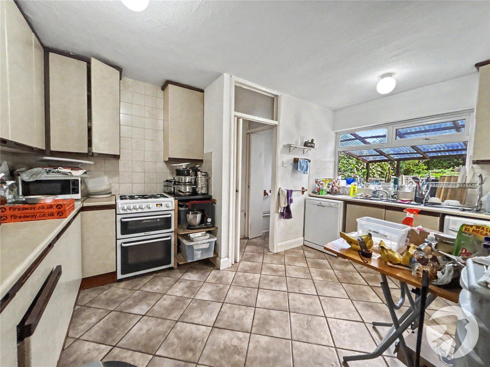 5 bedroom house for sale in Sidcup | Robinson Jackson