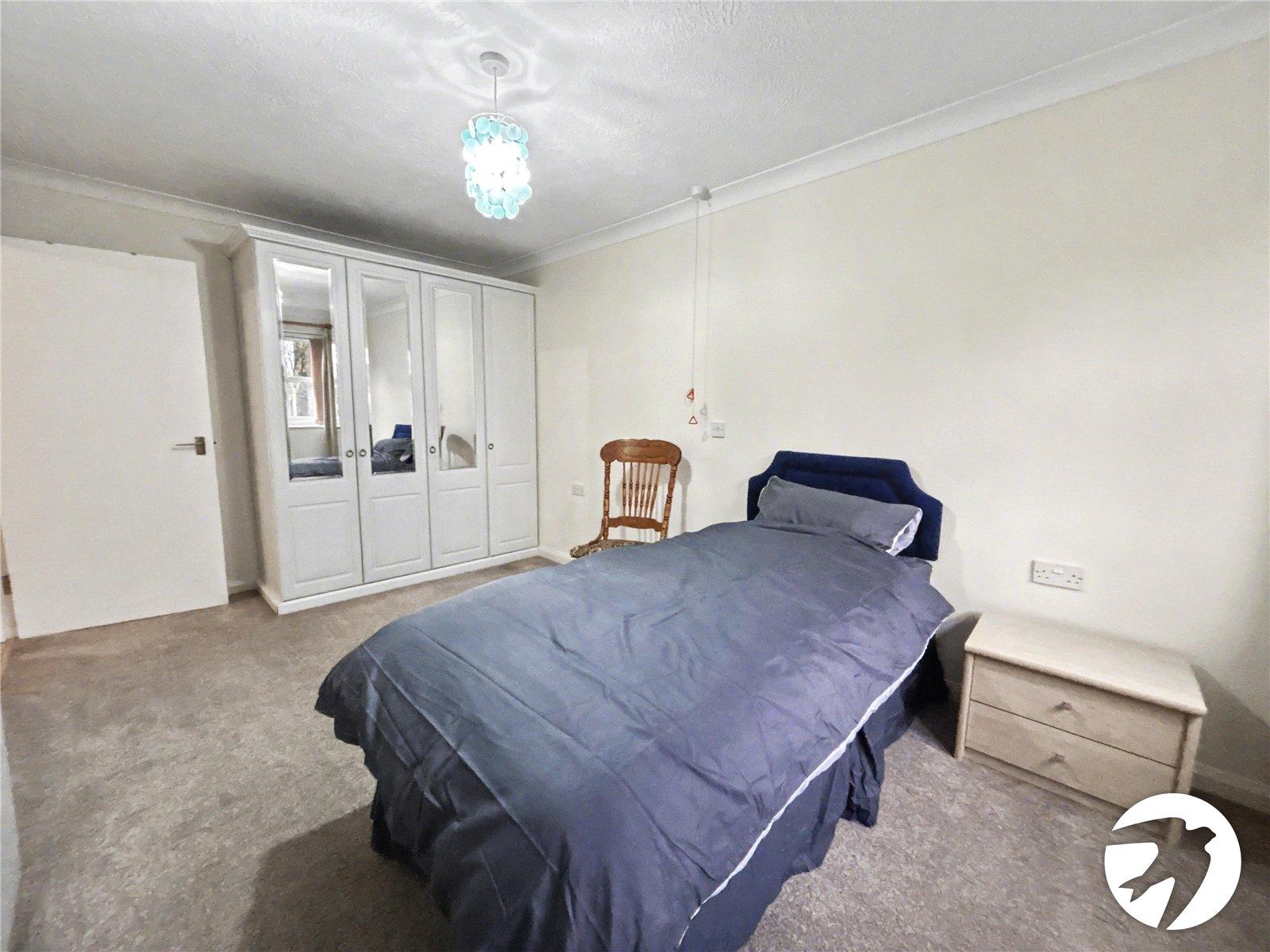 2 bedroom property for sale in Sidcup | Robinson Jackson