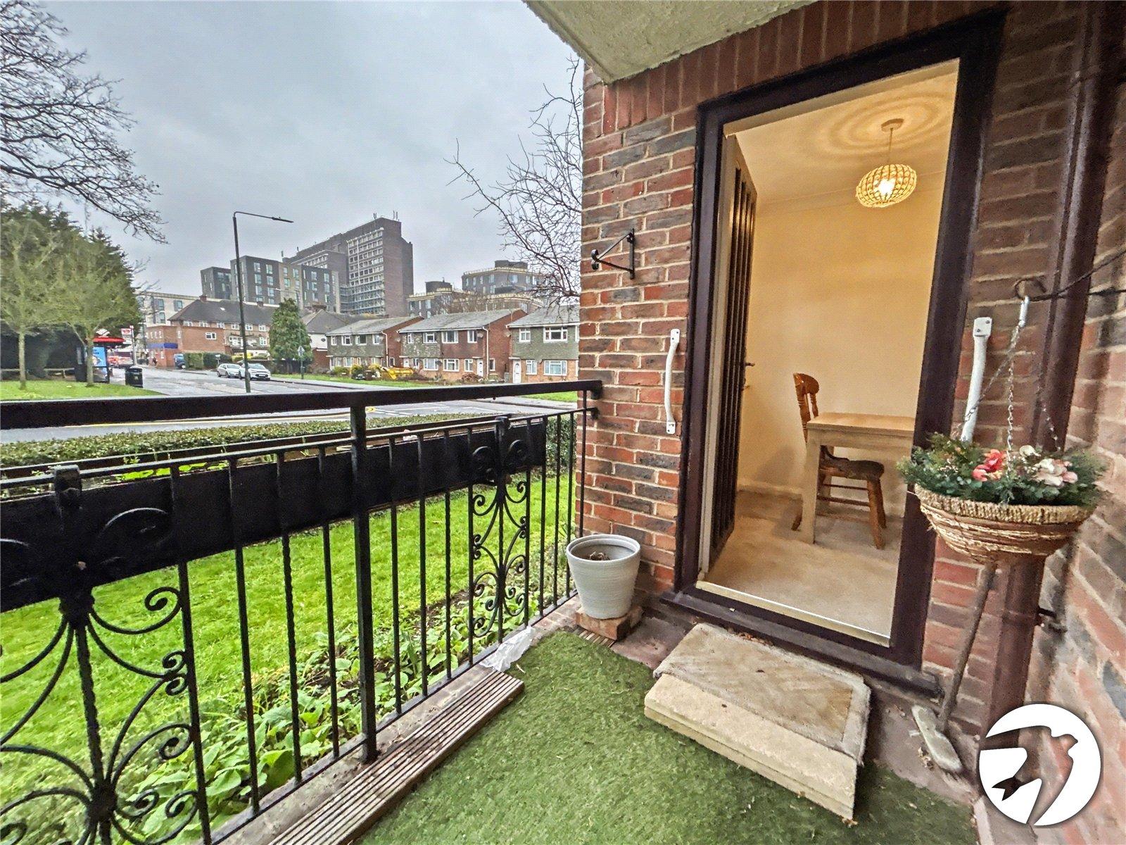 2 bedroom property for sale in Sidcup | Robinson Jackson