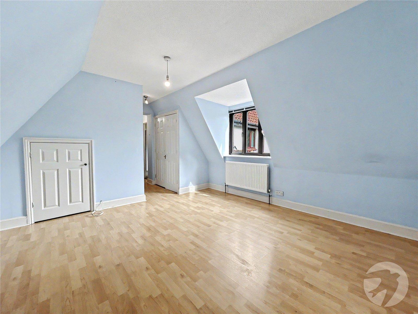 4 bedroom house for sale in Sidcup | Robinson Jackson