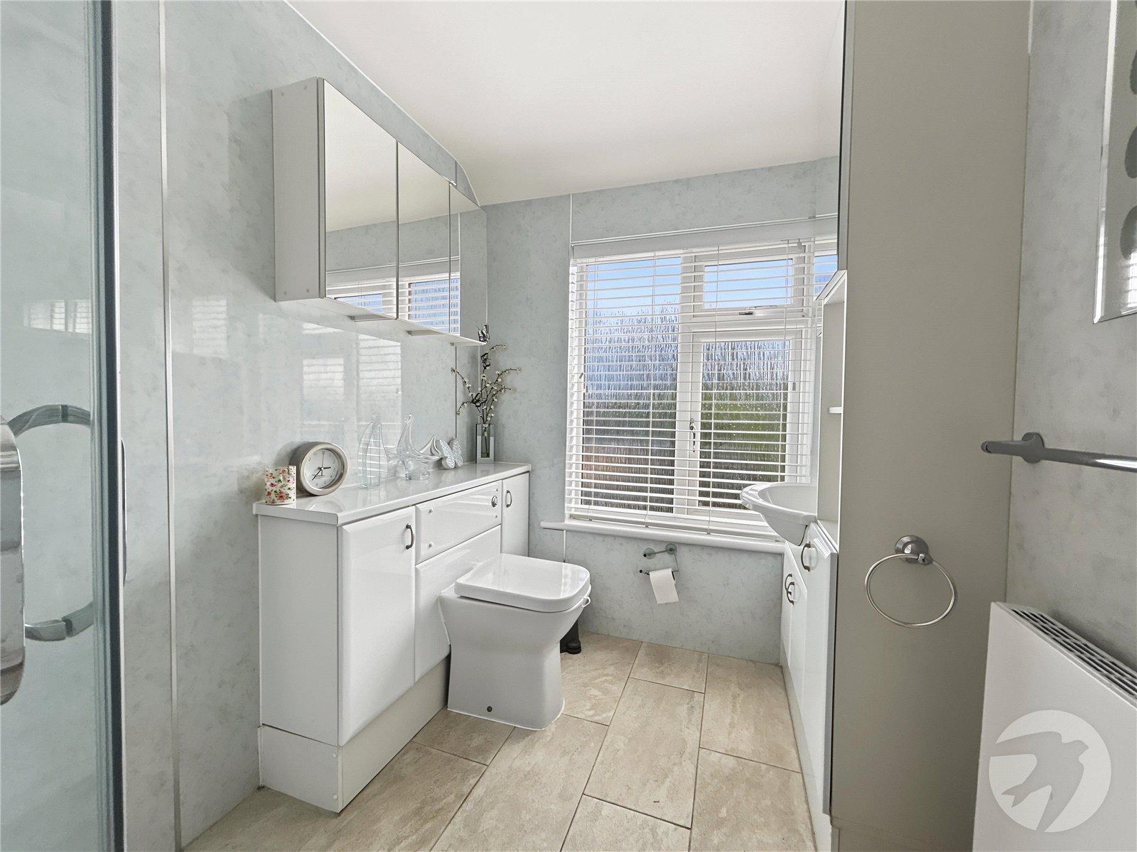 2 bedroom house for sale in Sidcup | Robinson Jackson