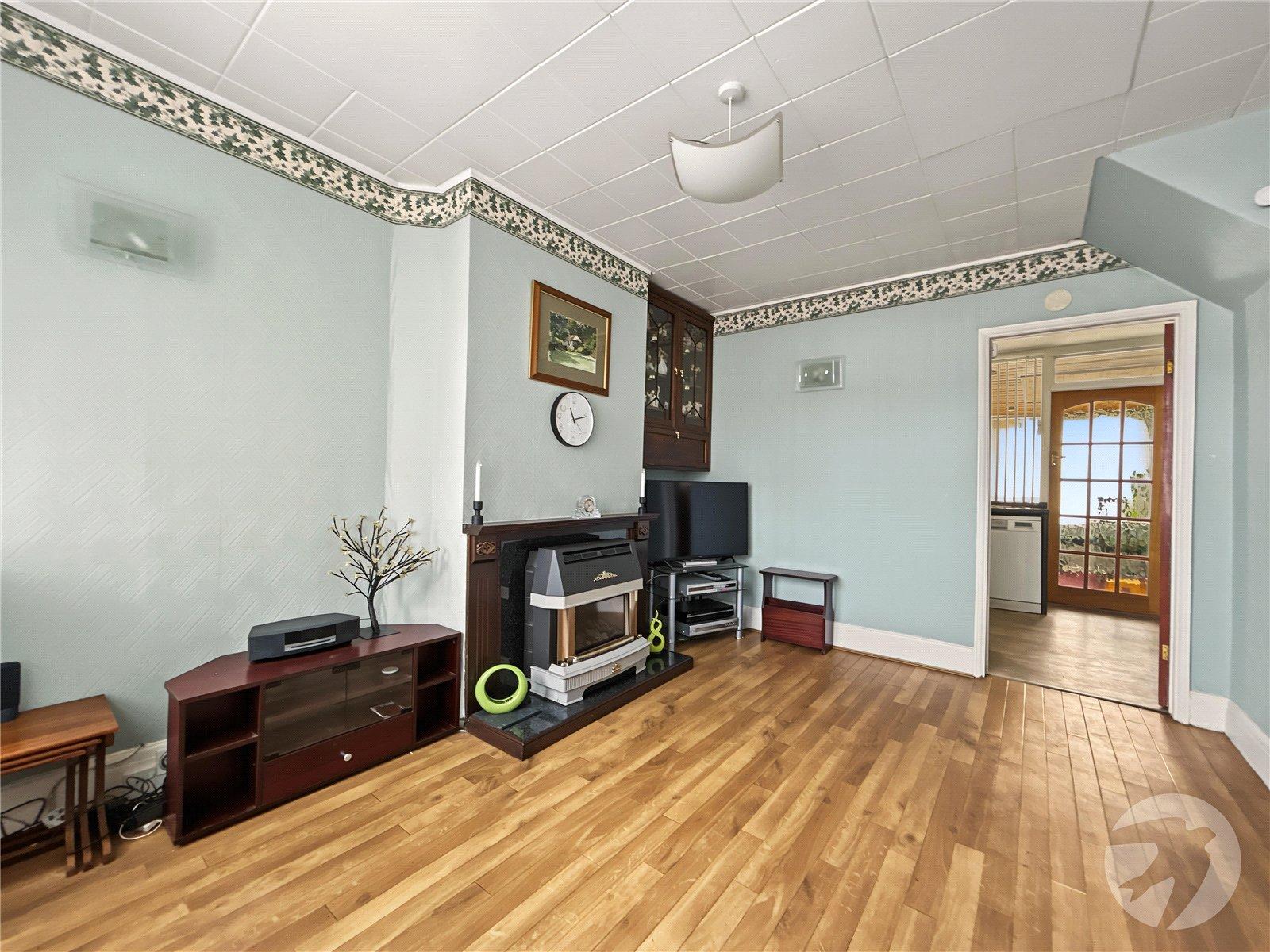 2 bedroom house for sale in Sidcup | Robinson Jackson