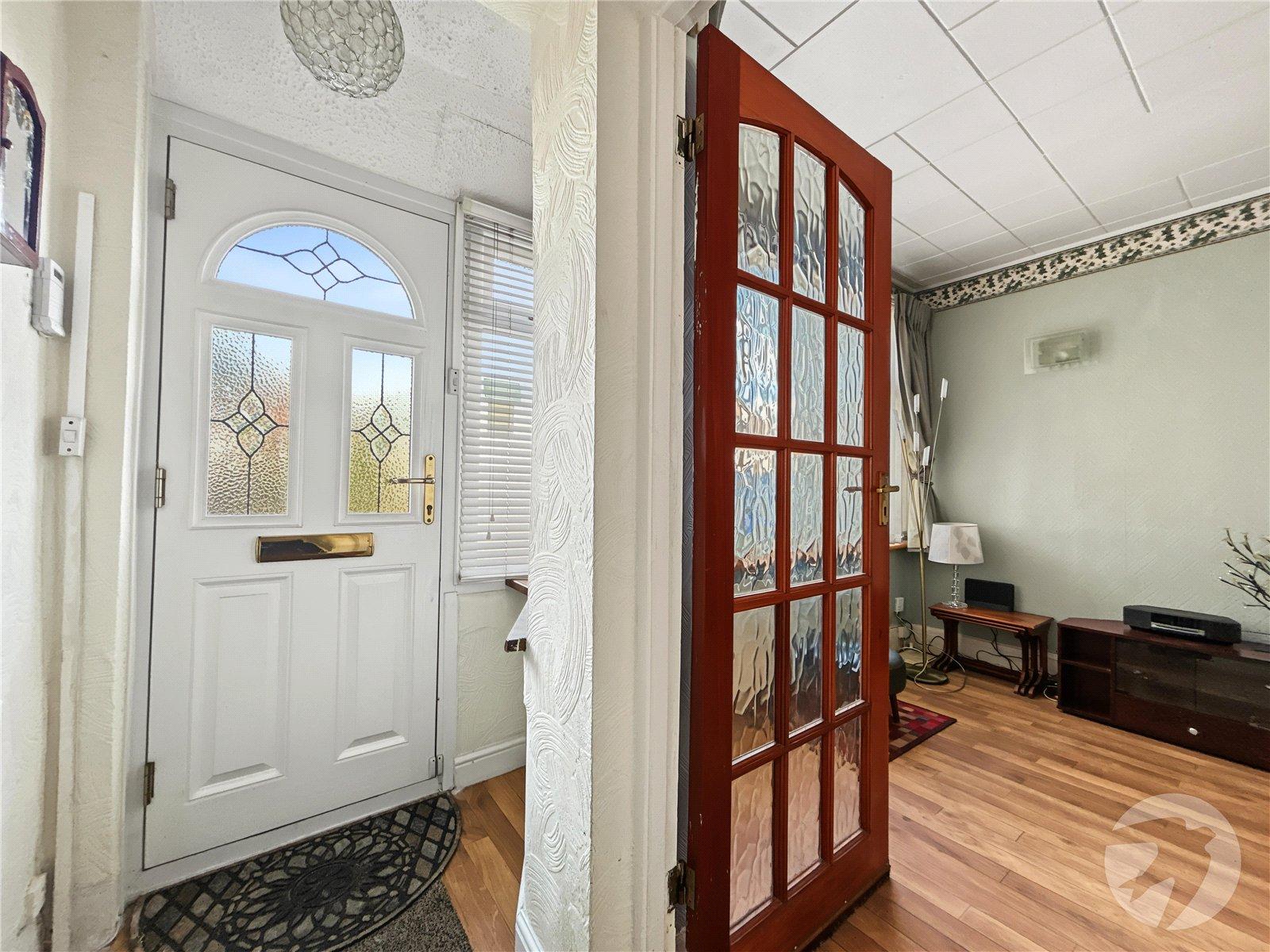 2 bedroom house for sale in Sidcup | Robinson Jackson