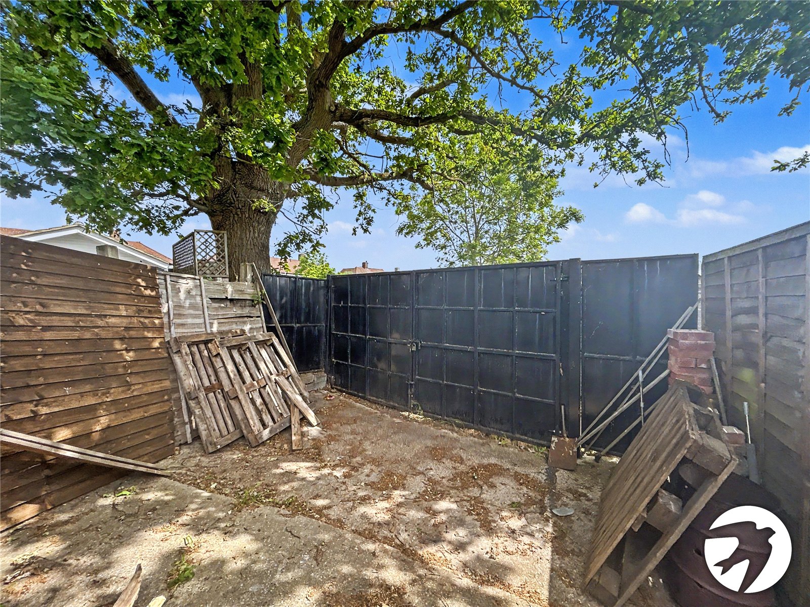 3 bedroom house for sale in Sidcup | Robinson Jackson