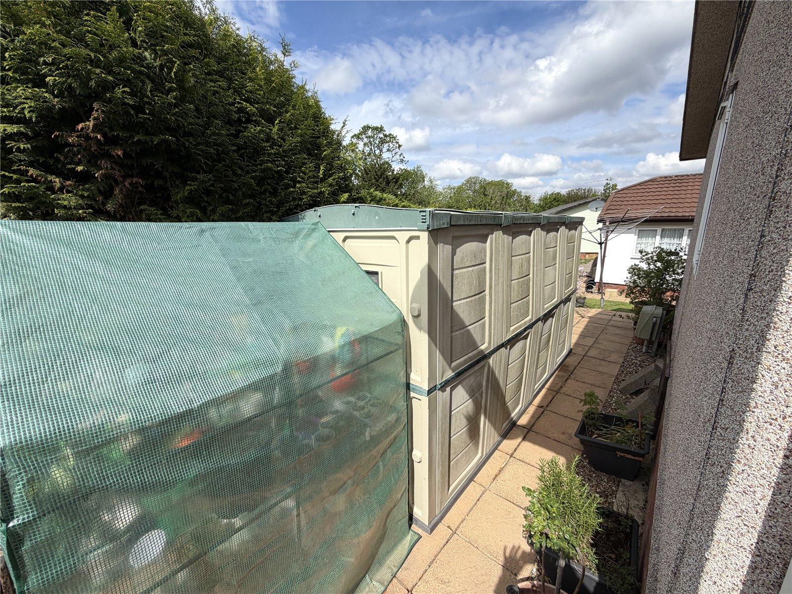 2 bedroom bungalow for sale in Old London Road | Robinson Jackson
