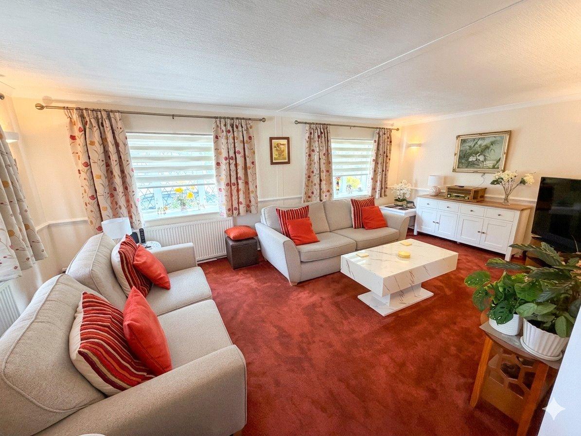 2 bedroom bungalow for sale in Old London Road | Robinson Jackson