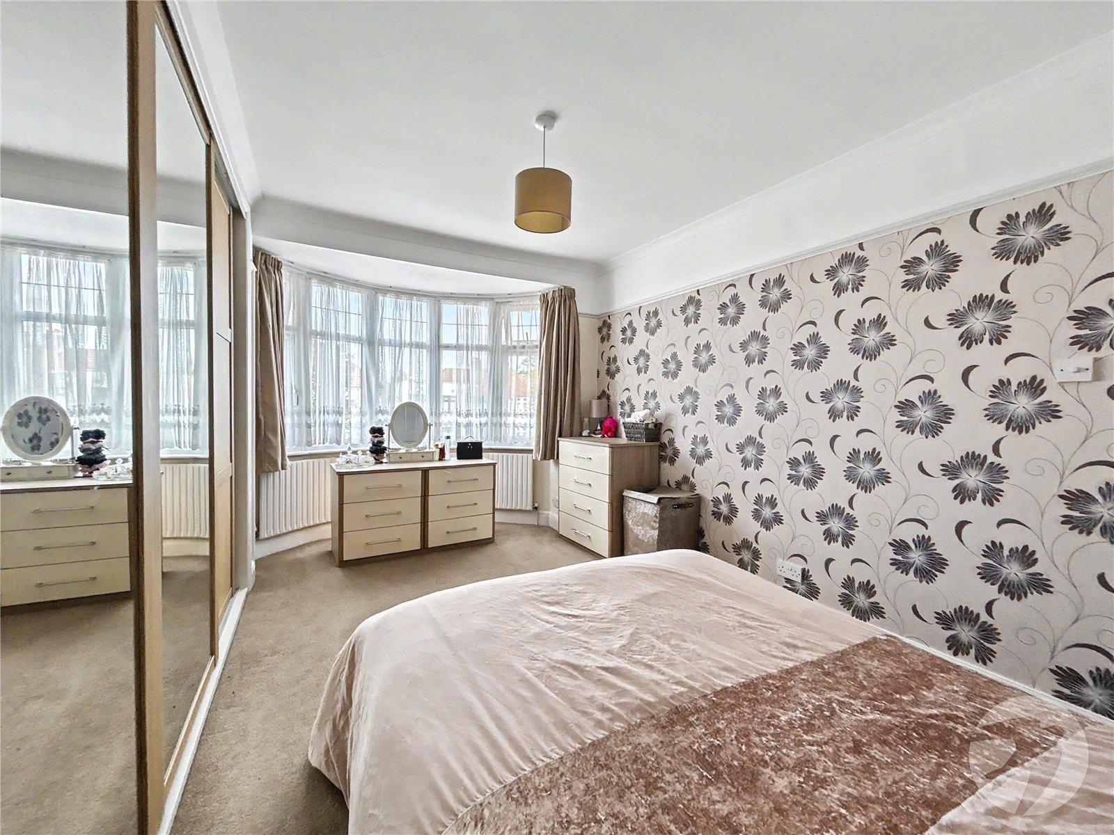 5 bedroom house for sale in Sidcup | Robinson Jackson