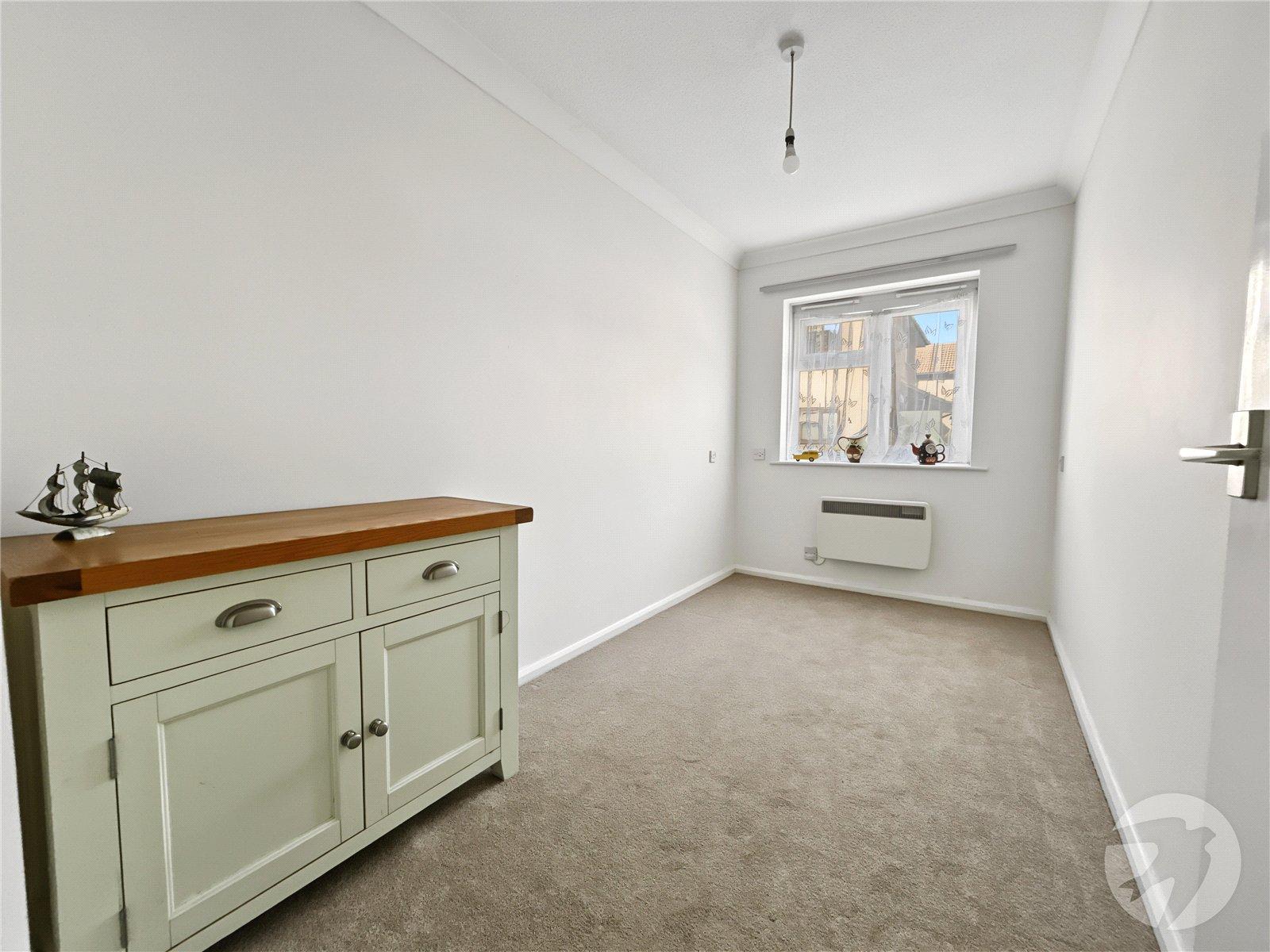 2 bedroom property for sale in Sidcup | Robinson Jackson