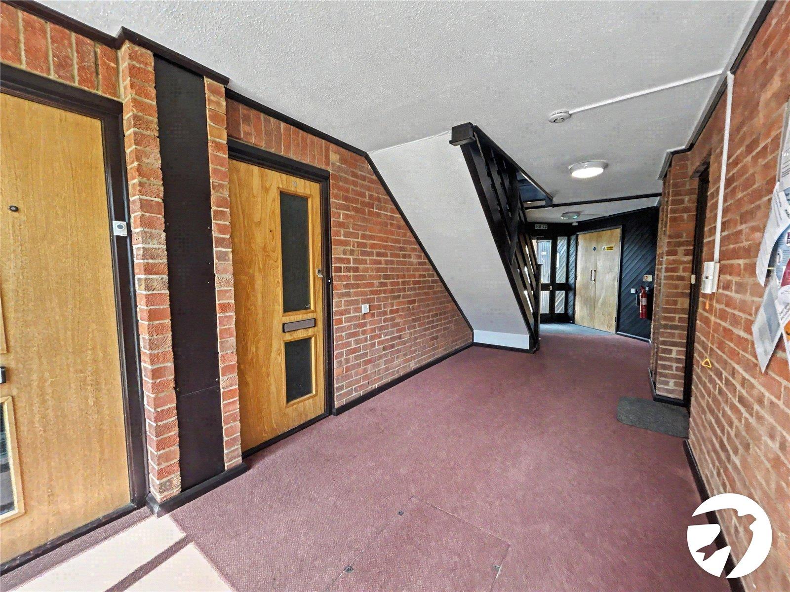 2 bedroom property for sale in Sidcup | Robinson Jackson