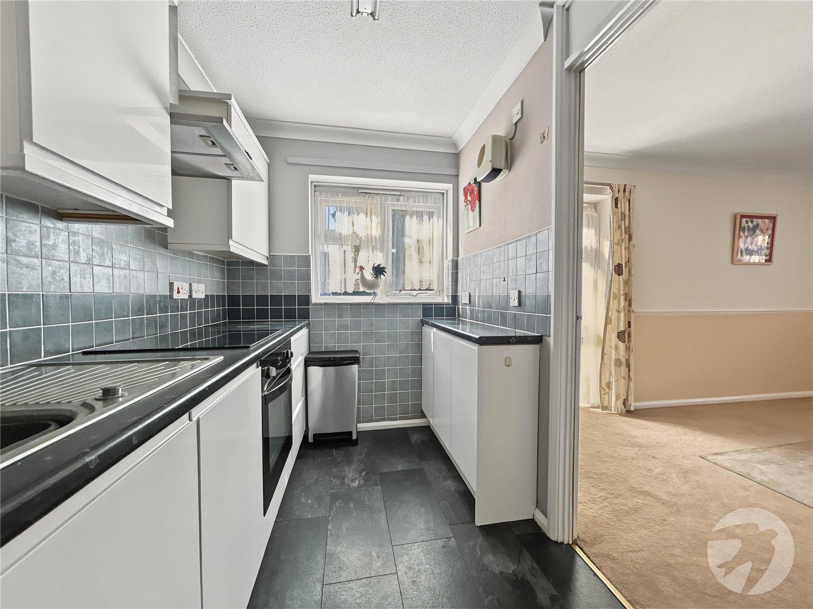 2 bedroom property for sale in Sidcup | Robinson Jackson